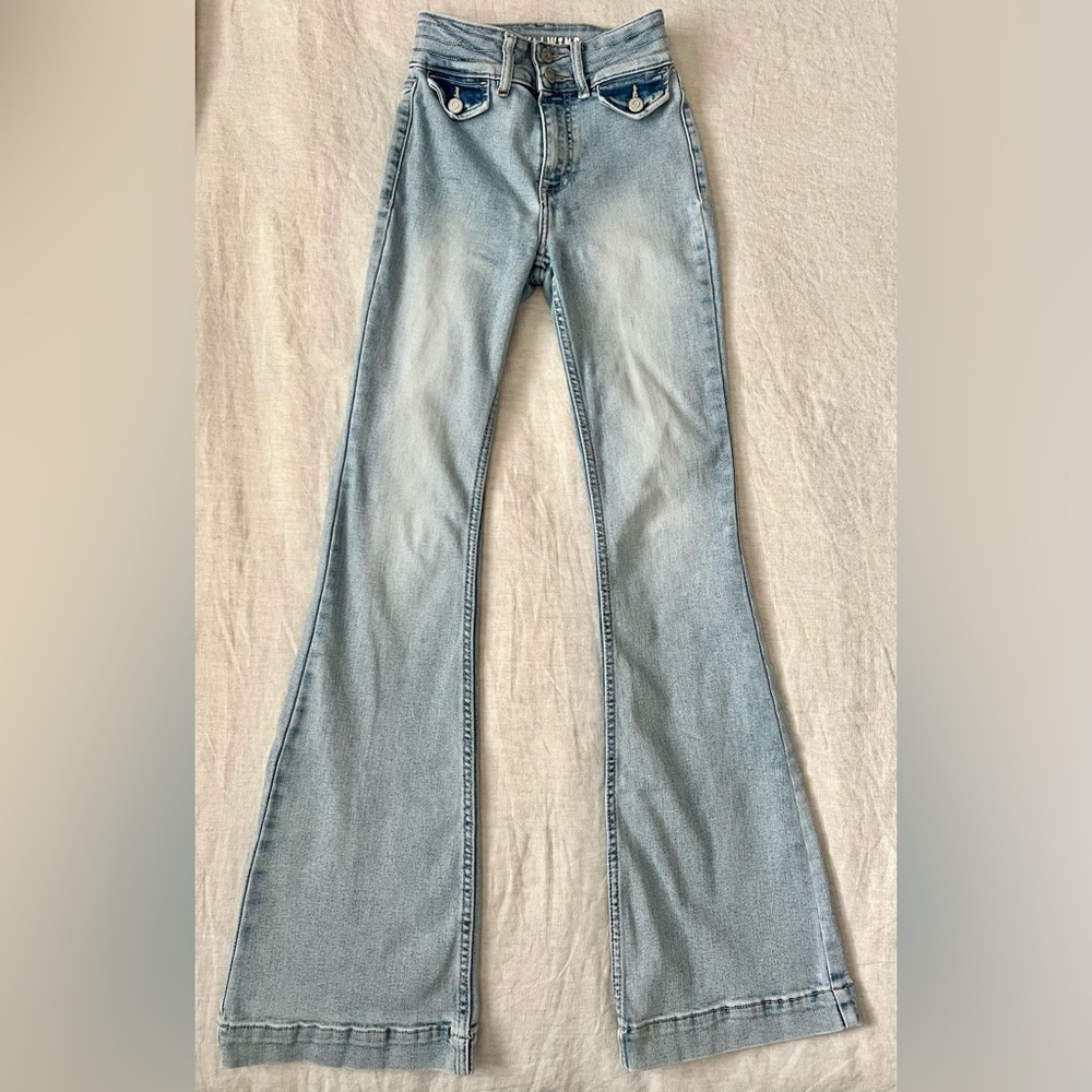 Idyllwind High-Rise Flare Jeans - Picture 1 of 6